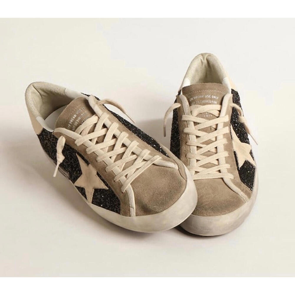 Golden Goose Super Star Sneakers(PLEASE REQUEST YOUR SIZE FOR PURCHASING) - Picture 2 of 3